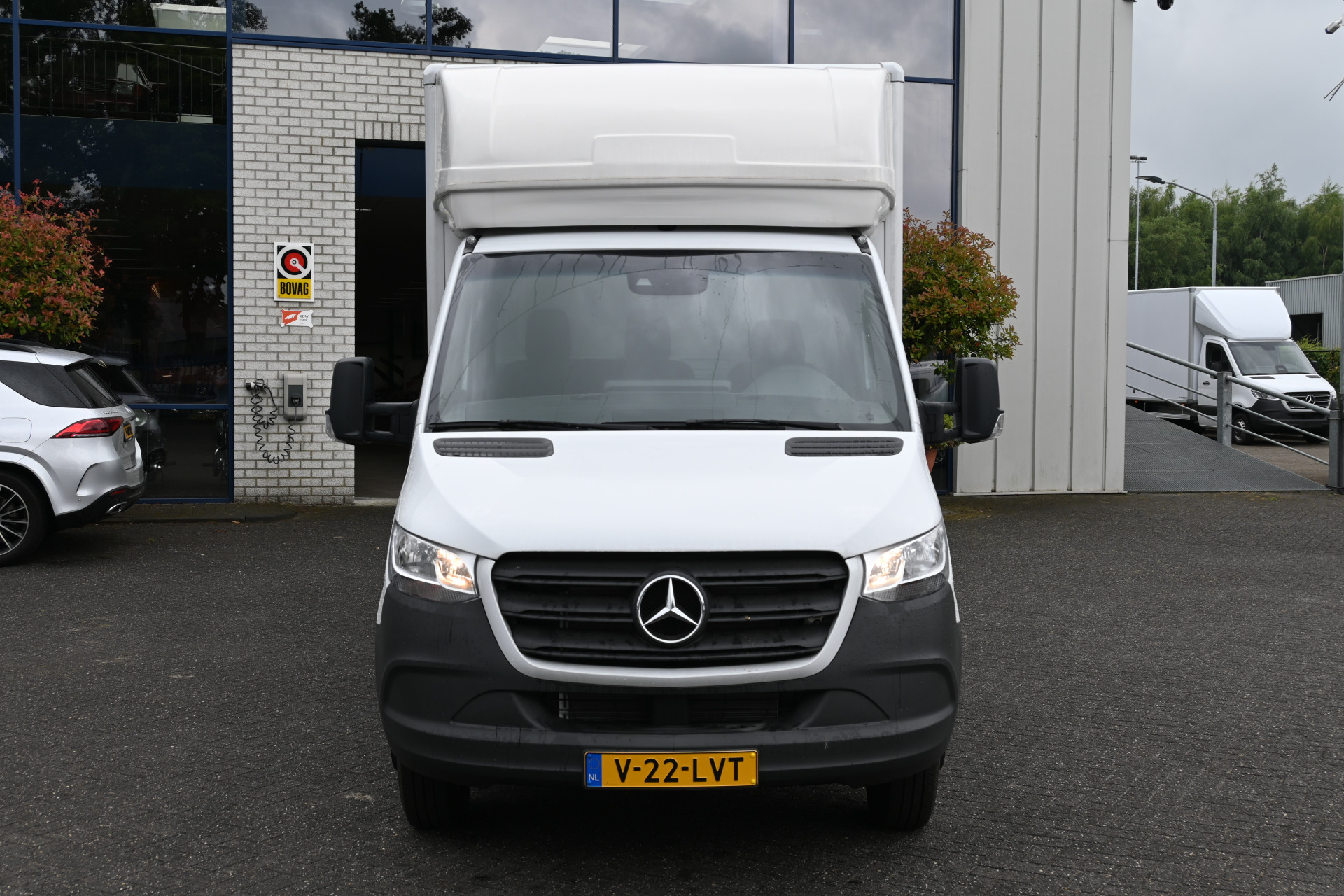 45968539-1.jpg